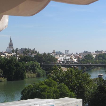 Trianabridgeviews Atico Con Vistas Al Puente De Triana Calle Castilla 38 Севиля Екстериор снимка